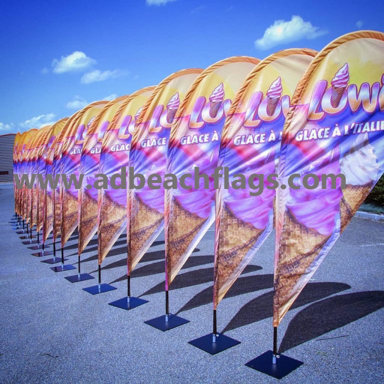 Beach flags with metal plate for ice cream brand, teardrop flags with steel base plate for ice cream brand