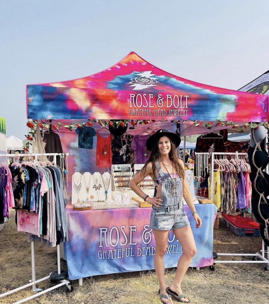 Advertising tent for clothing retail shop , beach flags + advertising tent combo, www.adbeachflags.com